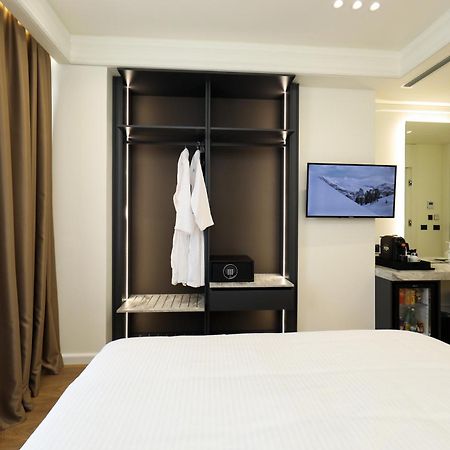 Hotel Adore Vlore Exterior photo